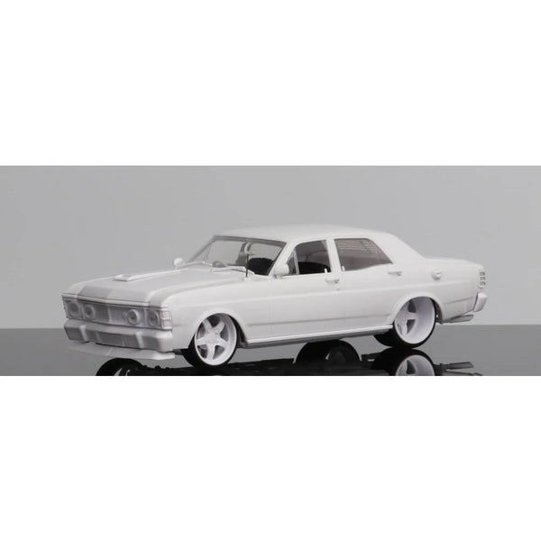 image1_1/24 Plastic Kit Custom Slammed XW GTHO Ford